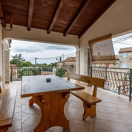 Tatil Evi Sascha In *